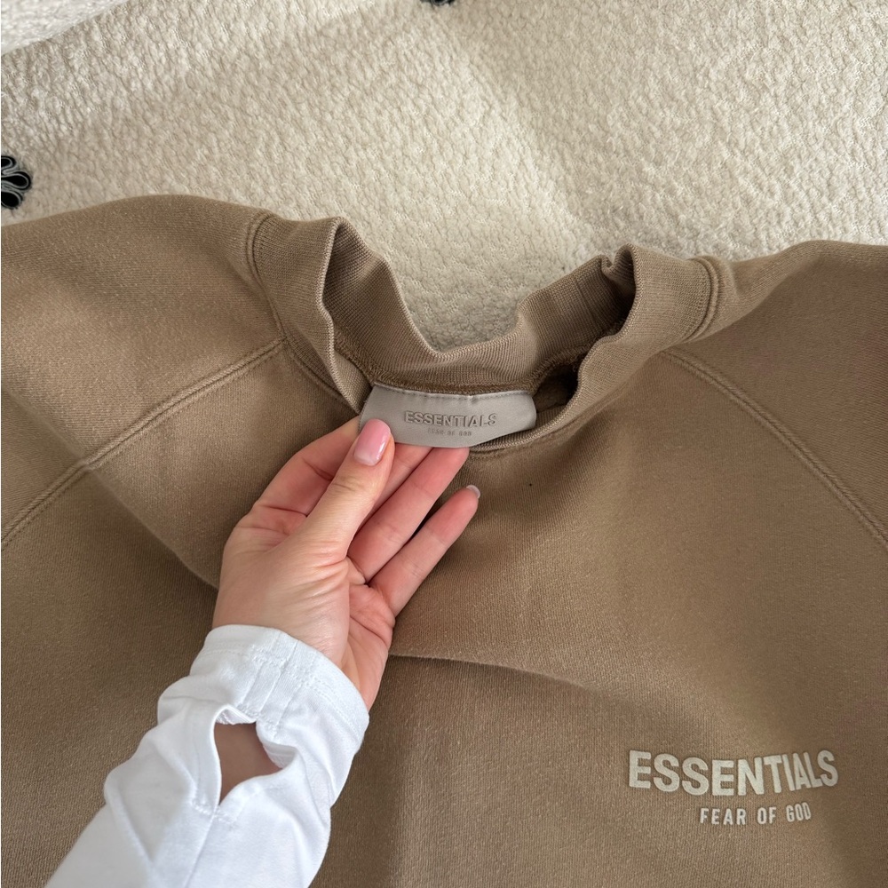 Essentials crew neck - image 2